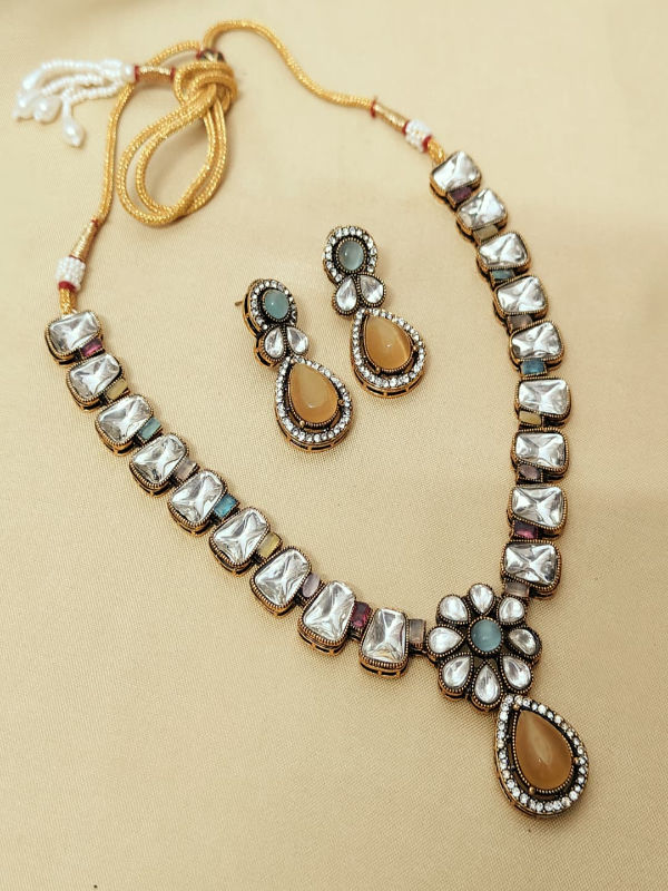 Kundan Chokker And Necklaces