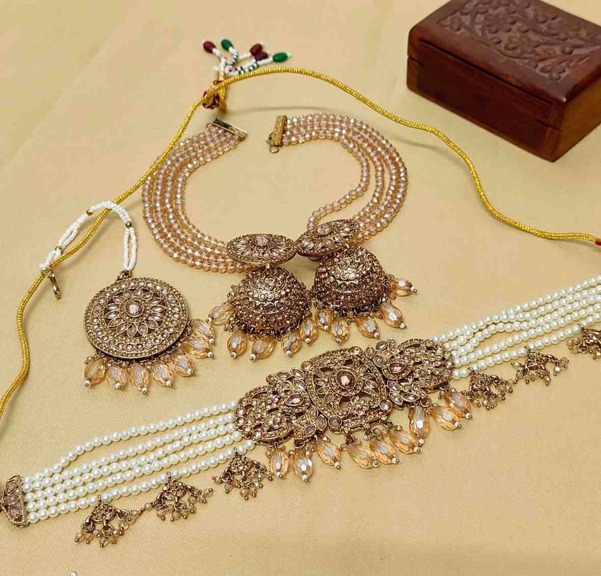 Beautiful Premium Quality Reverse Ad Stone Work Pakistani  Chokker With Beautiful Shara Jhumkie And 