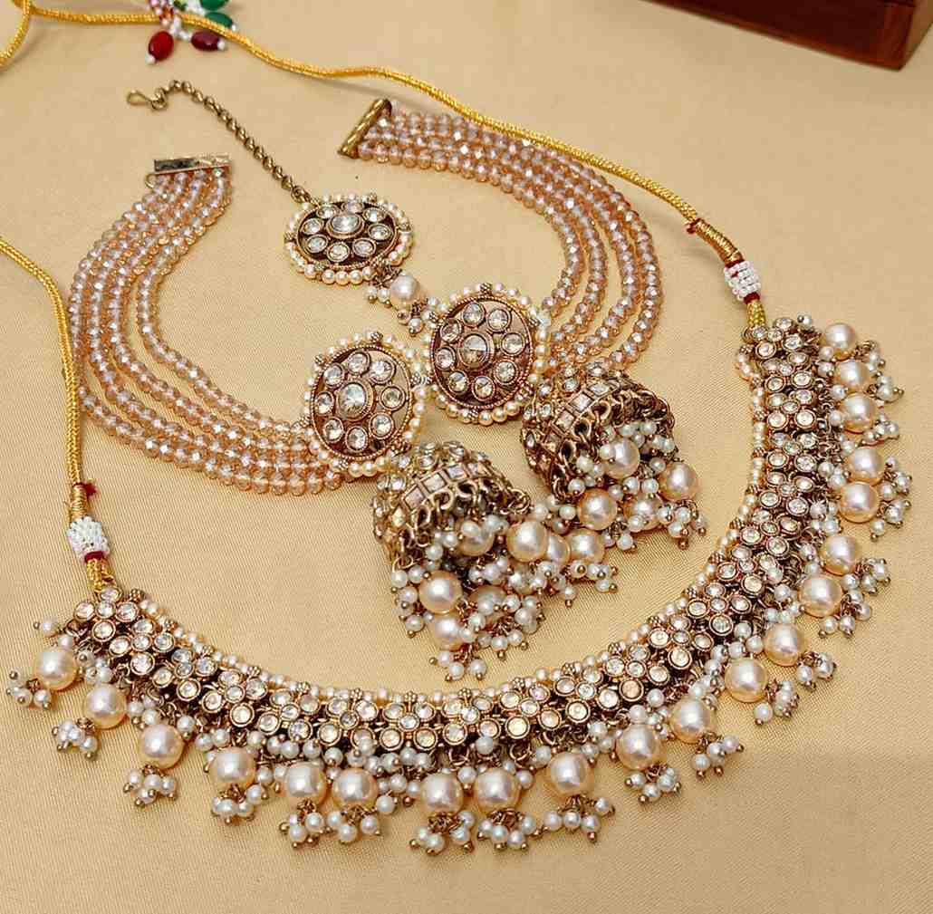 Beautiful Premium Quality Reverse Ad Stone Work Chokker With Beautiful Shara Jhumka And Tika....