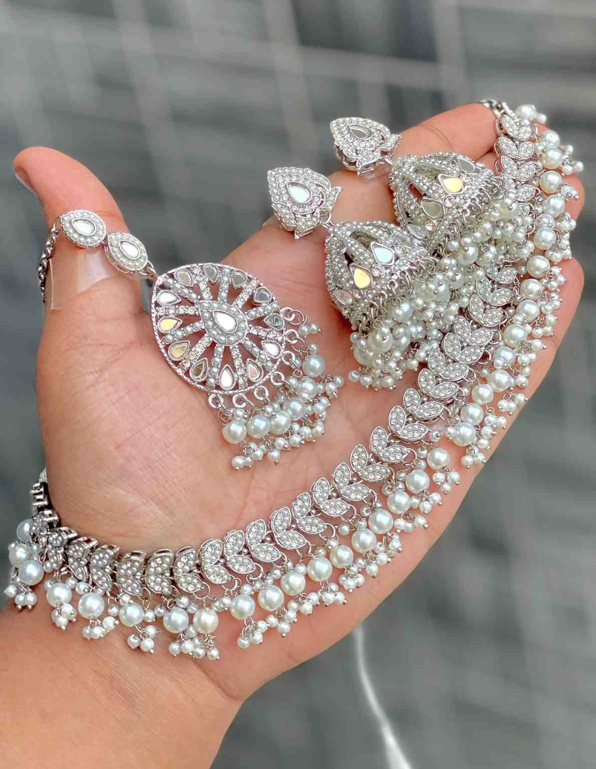 Beautiful Premium Quality Reverse Ad Stone Work Rhodium Polish Chokker With Mirror ? Jhumka And Tika