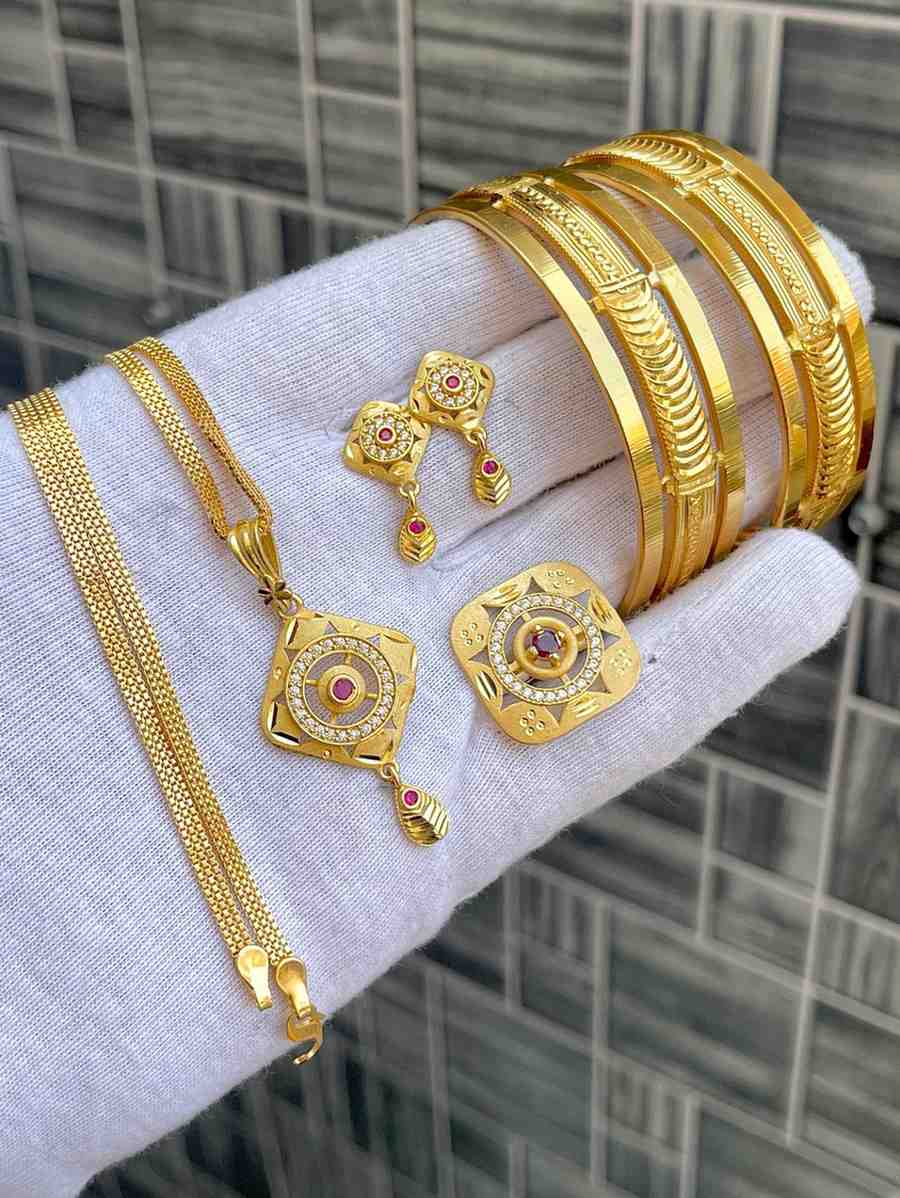 Beautiful Premium Quality Gold Plated Pendant With Tops And Adjustable Ring With Bangle Combo.... Si
