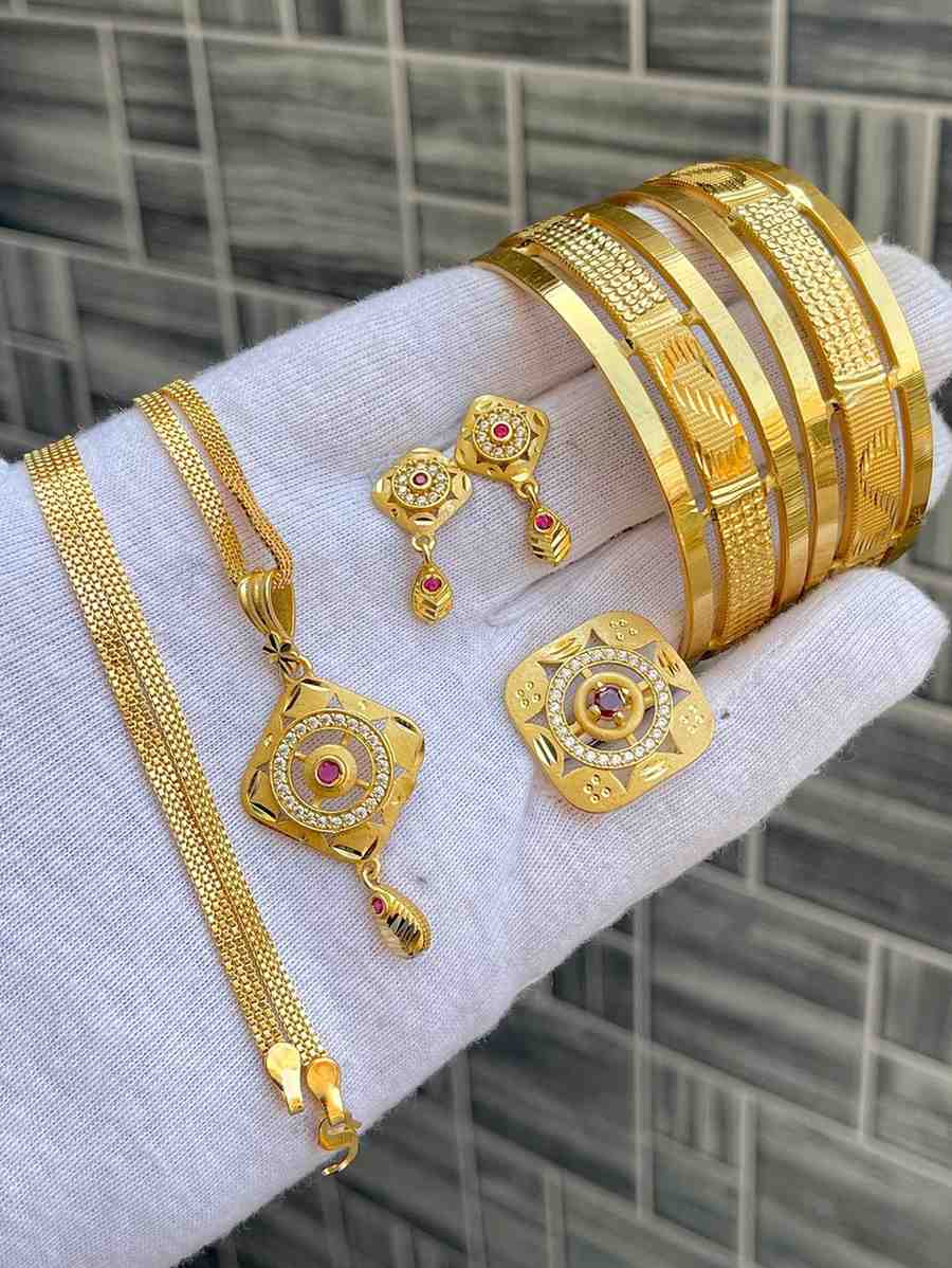 Beautiful Premium Quality Gold Plated Pendant With Tops And Adjustable Ring With Bangle Combo.... Si