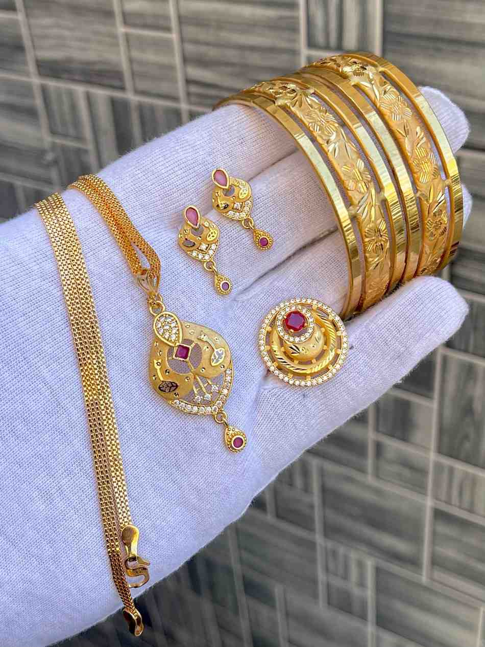 Beautiful Premium Quality Gold Plated Pendant With Tops And Adjustable Ring With Bangle Combo.... Si