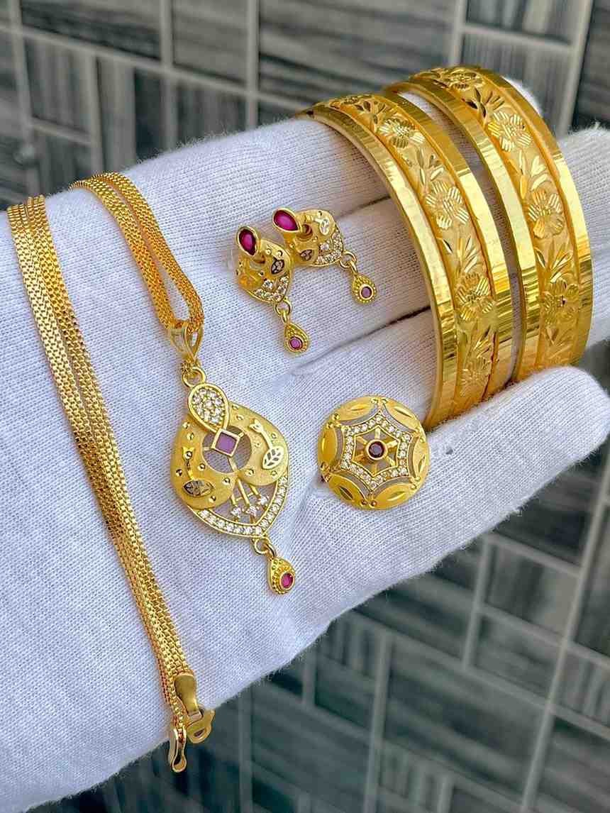 Beautiful Premium Quality Gold Plated Pendant With Tops And Adjustable Ring With Bangle Combo.... Si