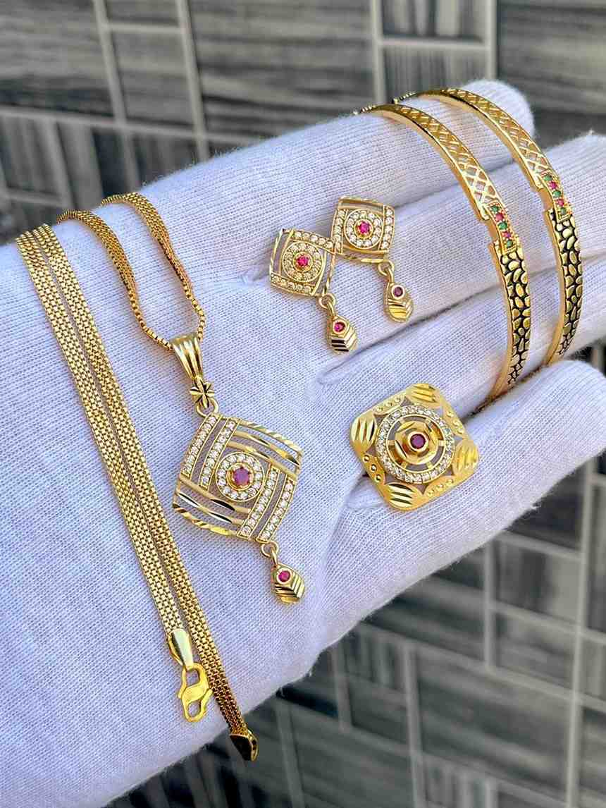 Beautiful Premium Quality Gold Plated Pendant With Tops And Adjustable Ring With Bangle Combo.... Si