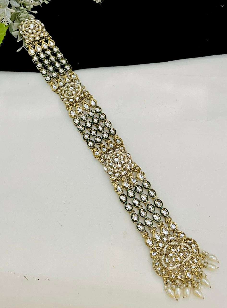 Beautiful Premium Quality Mehndi Polish Kundan Hair Chotti Original Pieces…..