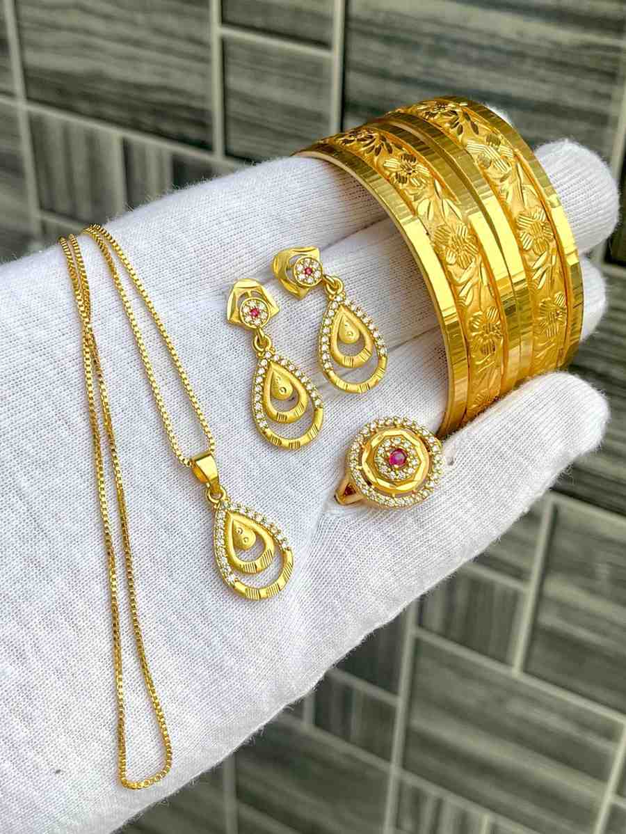 Beautiful Premium Quality Gold Plated Pendant With Tops And Adjustable Ring With Bangle Combo.... Si