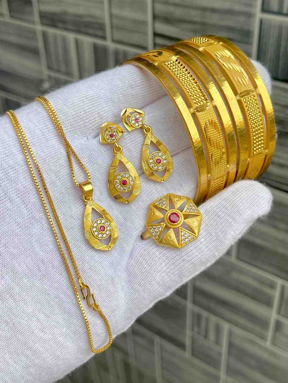Beautiful Premium Quality Gold Plated Pendant With Tops And Adjustable Ring With Bangle Combo.... Si