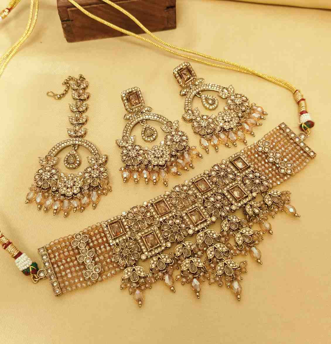Beautiful Premium Quality Reverse Ad Stone Work Chokker With Earring And Tika…. Original Onex Beads 