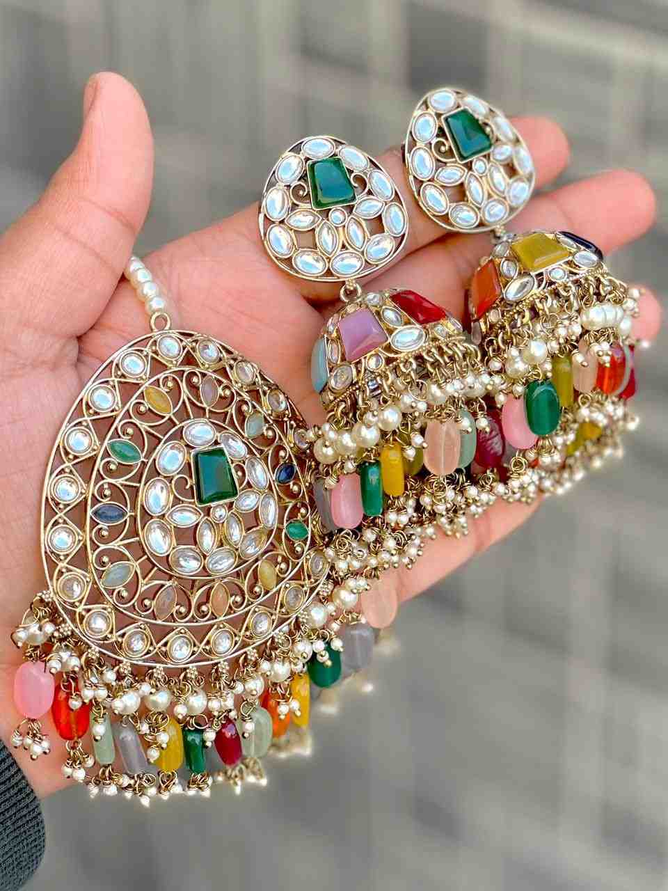 Beautiful Premium Quality Kundan Work Jhumka With Big Size Tika….