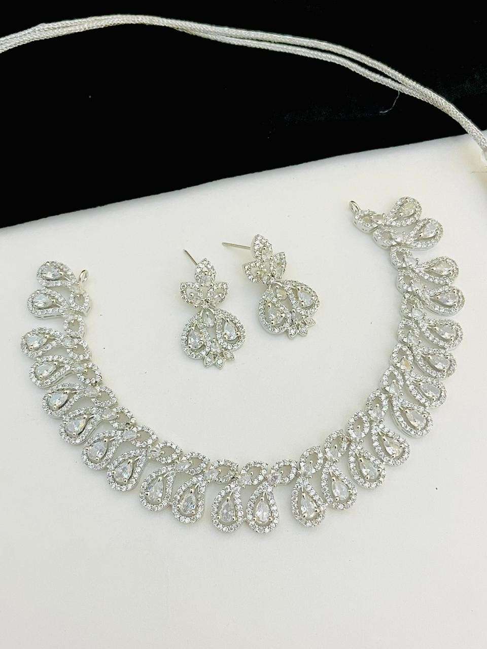 Beautiful Premium Quality American Diamond Necklace With Beautiful  Earrings.... All Offer Price