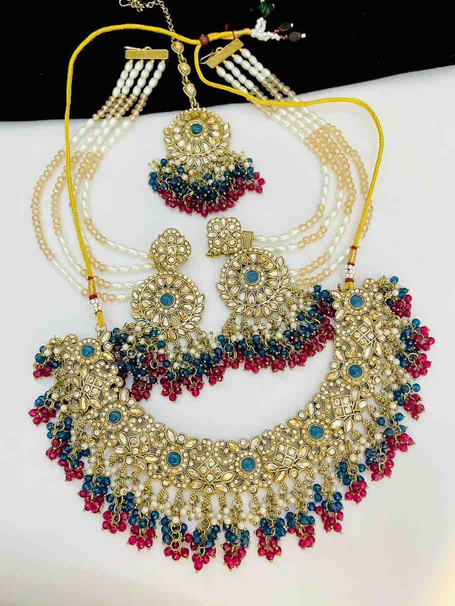 Beautiful Premium Quality Reverse Ad Stone Work Pakistani Necklace With Beautiful Kan Chain Earring