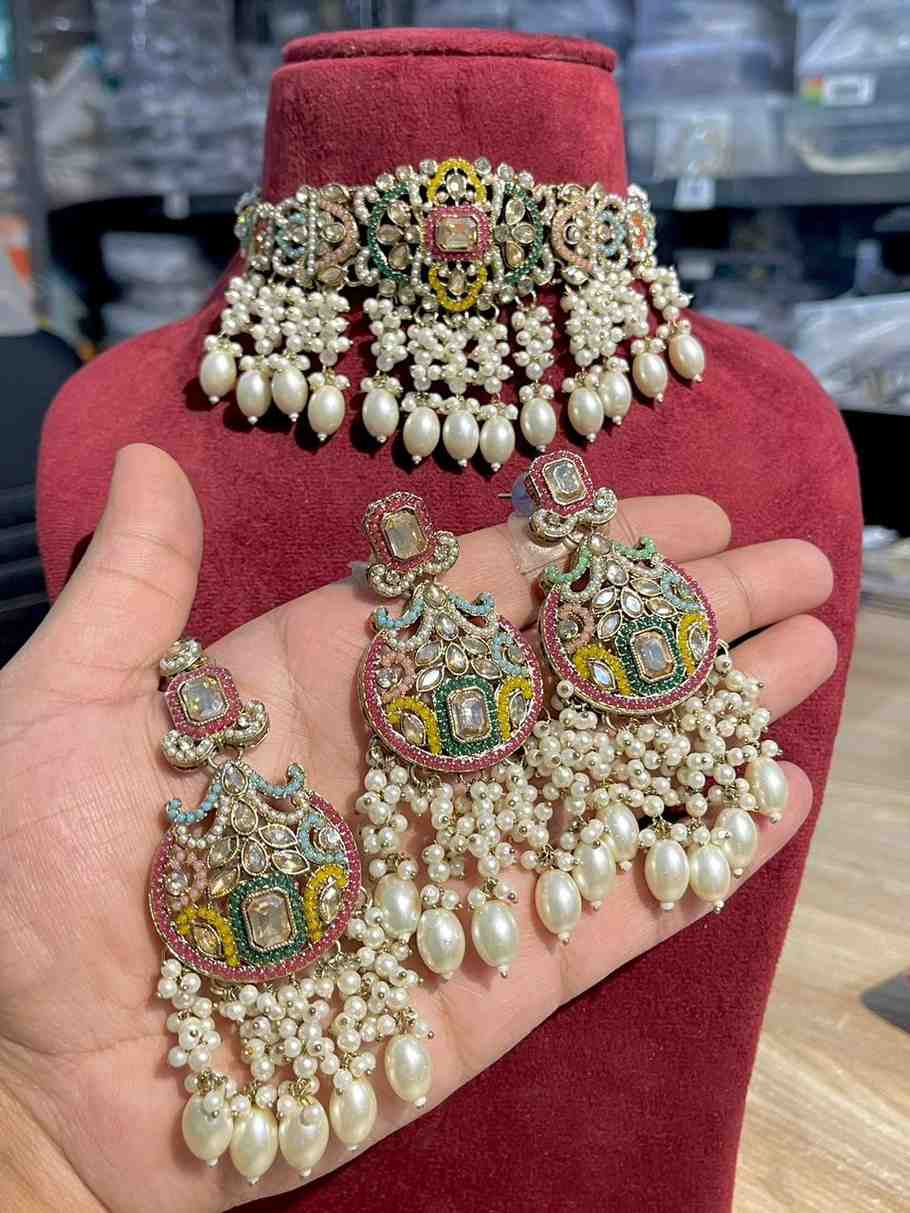 Beautiful Premium Quality Reverse Ad Stone Work Pakistani Chokker With Beautiful Statement Earrings 