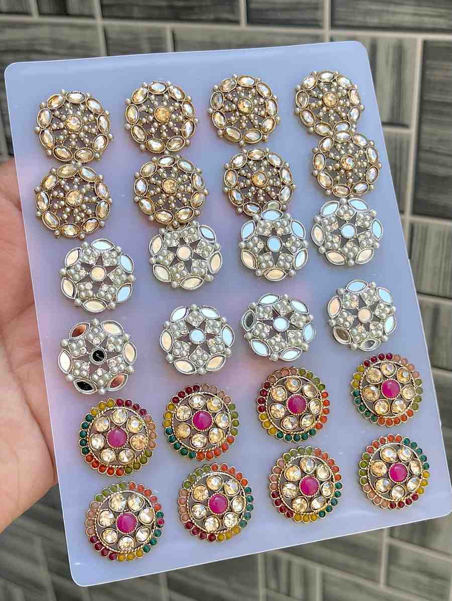 12 Pairs Of Small Studs Combo