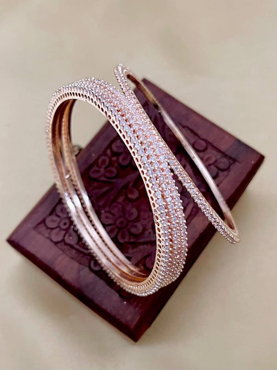 4 Pc American Diamond Bangles