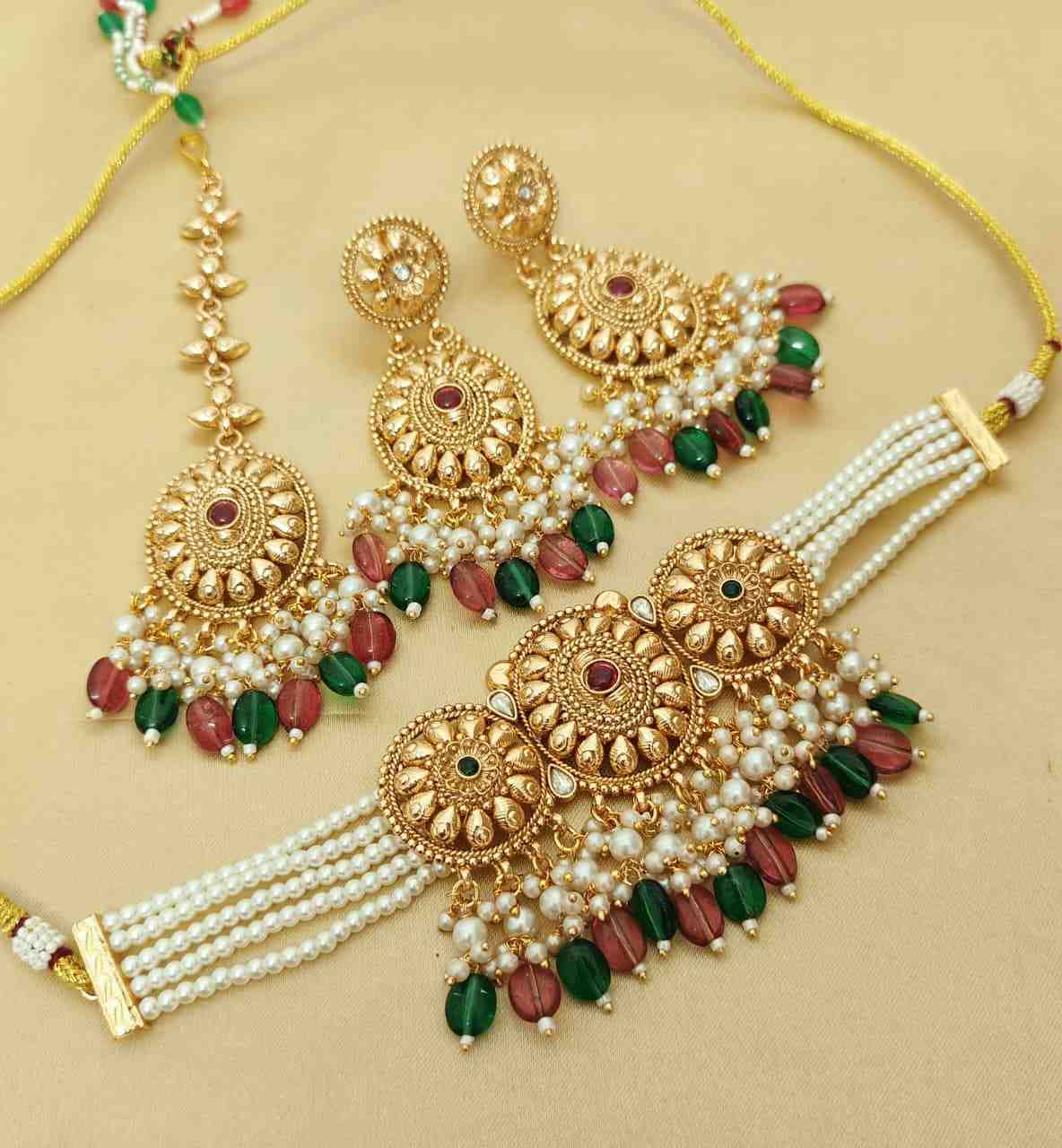 Gold Plated Matt Polish Chokker With Earrings And Tika