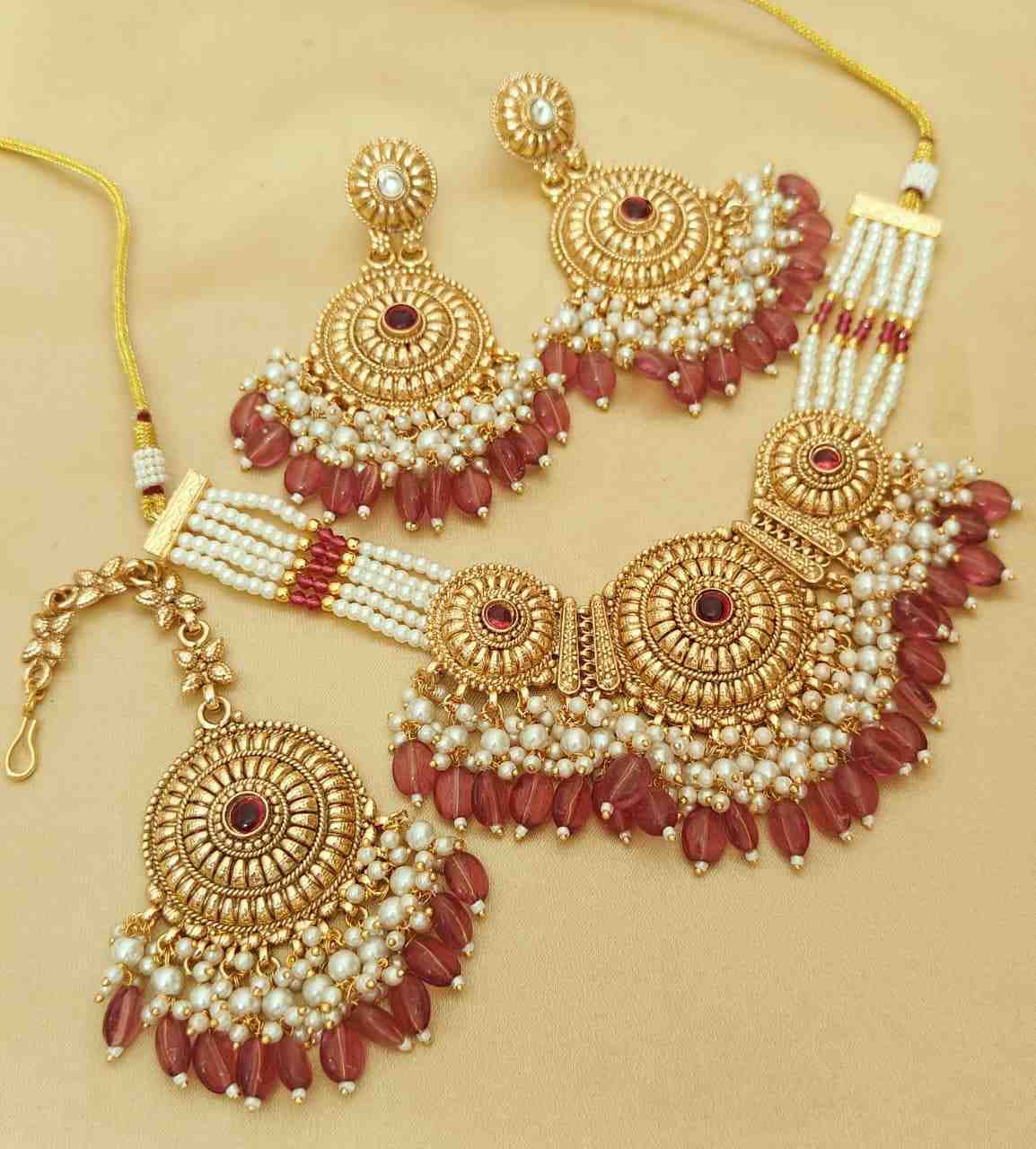 Gold Plated Matt Polish Chokker With Earrings And Tika