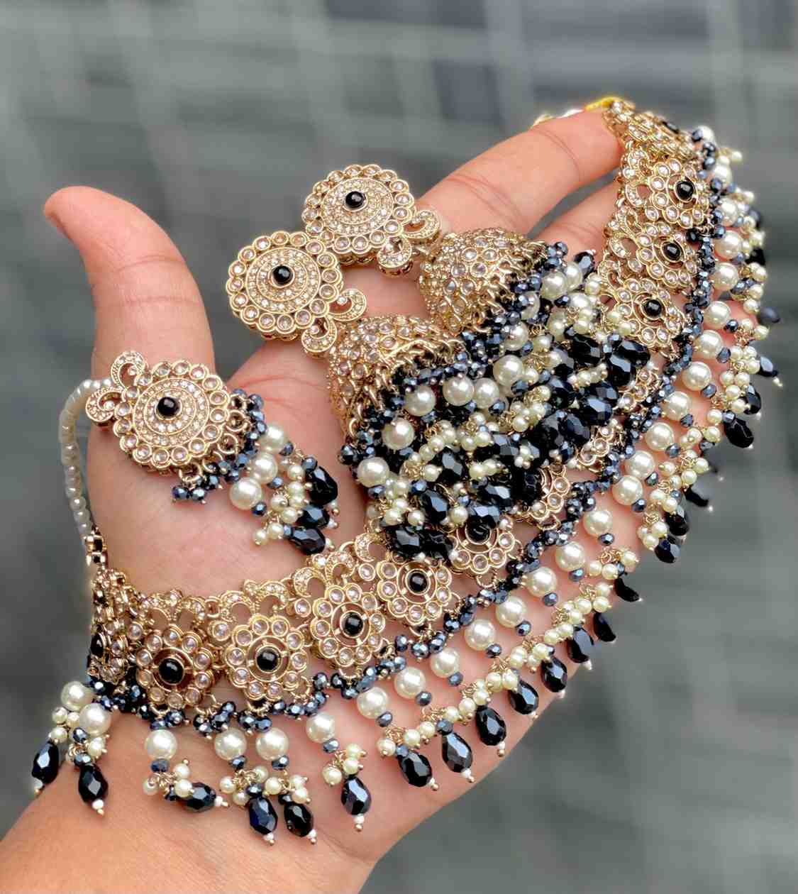 Reverse Ad Chokker With Beautiful Jhumka And Tika