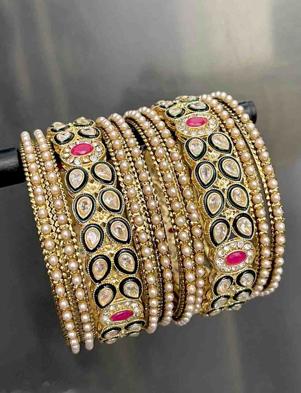 Kundan Work Bangle Combo Set