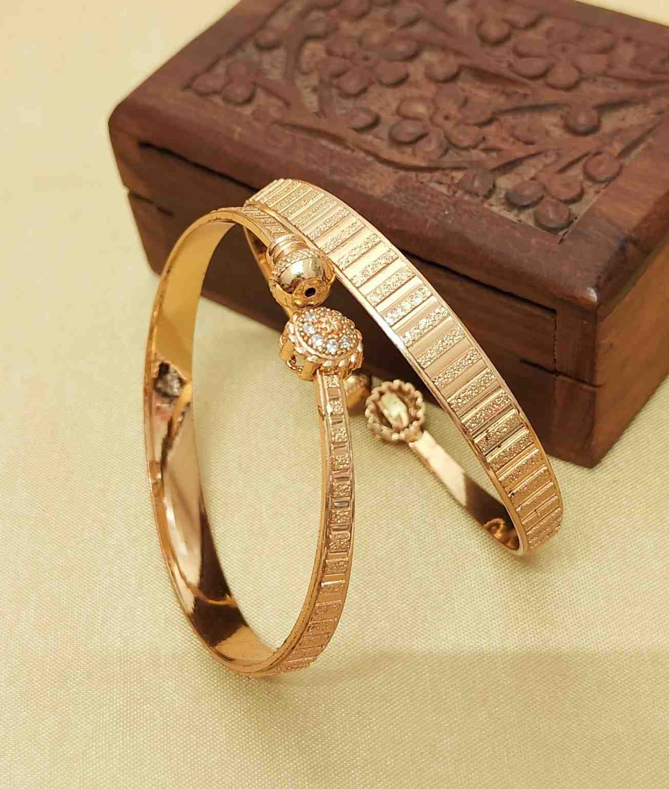 Gold Plated Openable Bangle