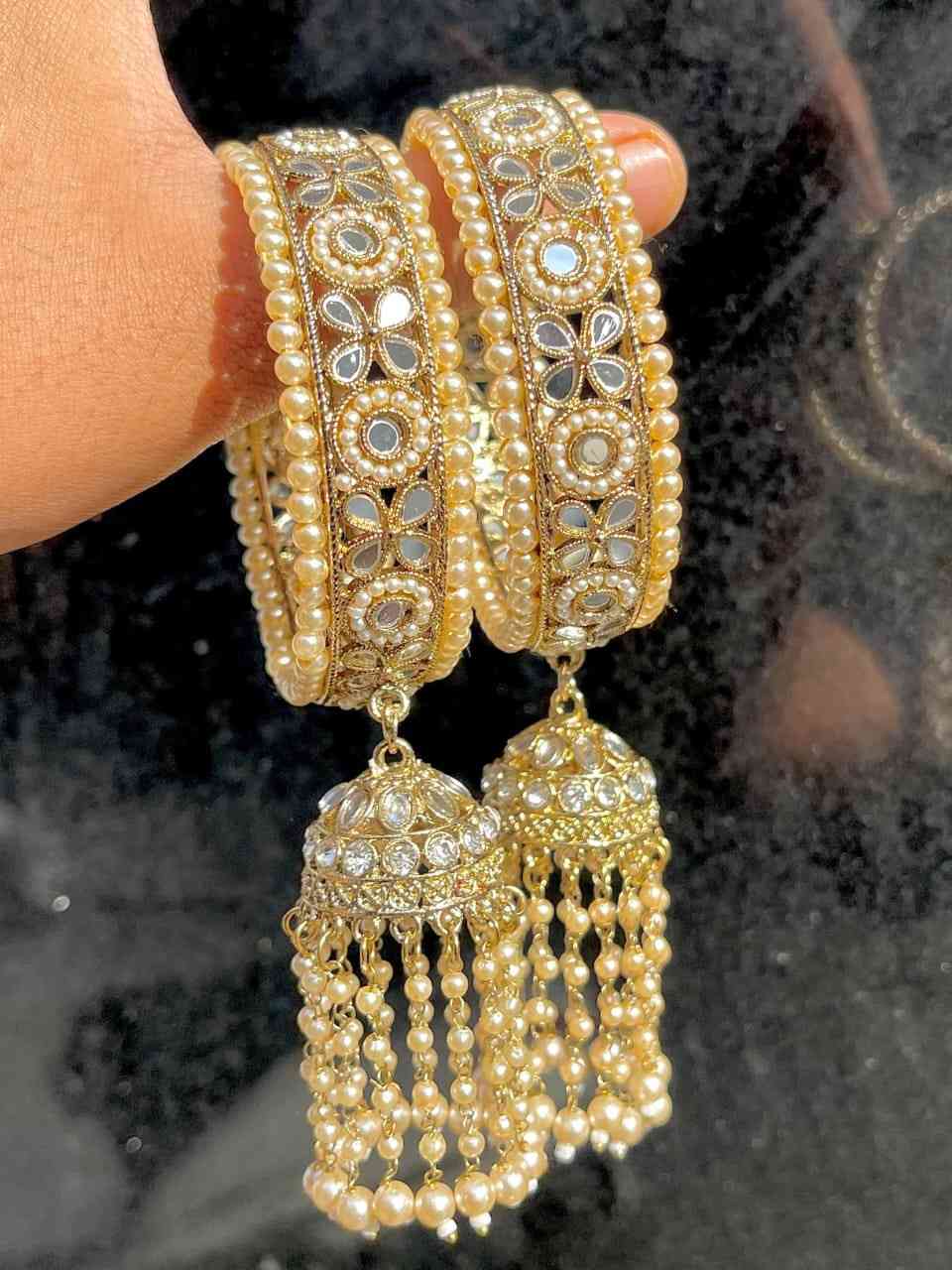 Reverse Ad Stone Work Pakistani Latkan Bangle