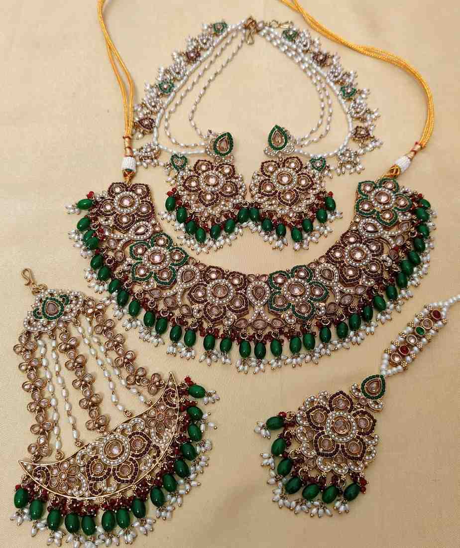 Beautiful Premium Quality Reverse Ad Stone Work Pakistani Necklace With Bahubali Earrings And Tika w