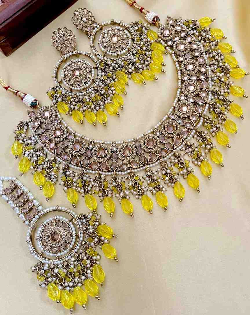 Beautiful Premium Quality  Reverse Ad Stone Work Pakistani Necklace With Beautiful Earrings and tika