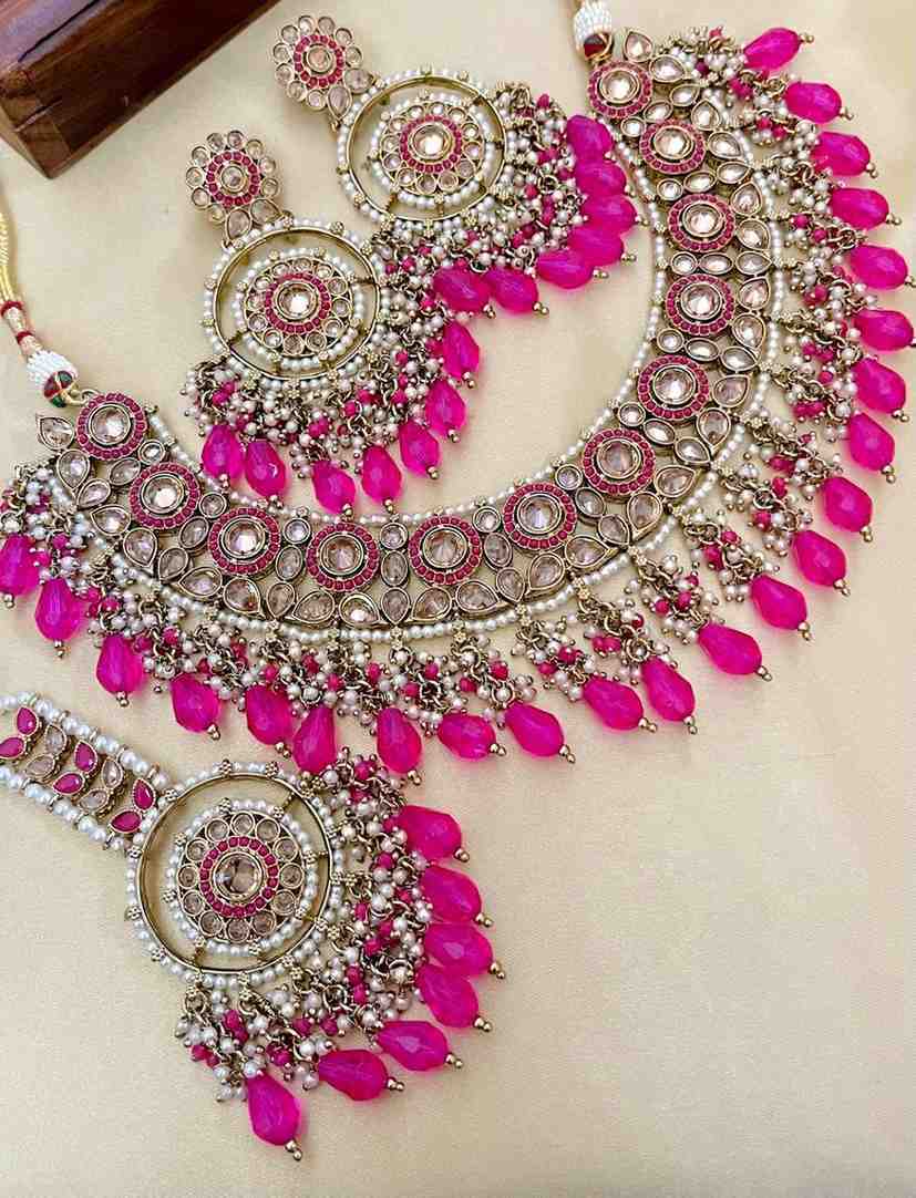 Beautiful Premium Quality  Reverse Ad Stone Work Pakistani Necklace With Beautiful Earrings and tika