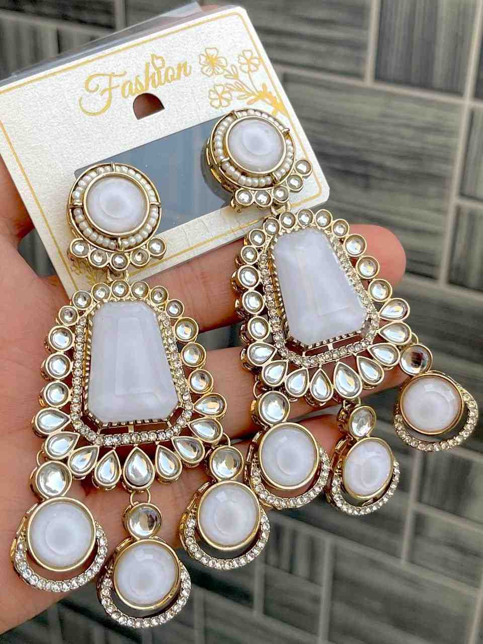 Beautiful Premium Quality  Reverse Ad Stone Work  Necklace With Beautiful Earrings and tika...